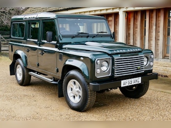 Land Rover Defender feature image
