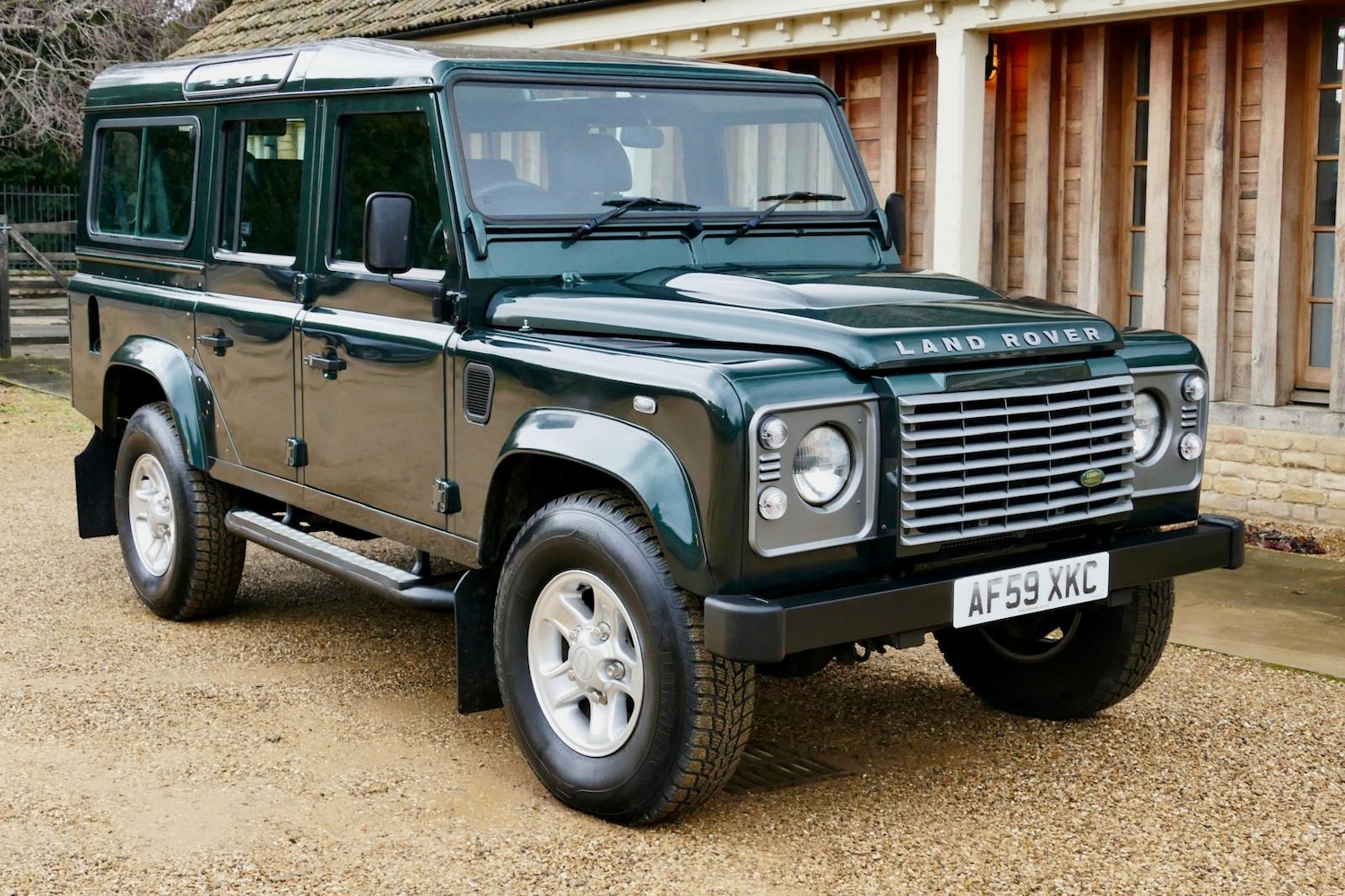 Used Land Rover Defender 2014 for sale - 77285880: Photo 4