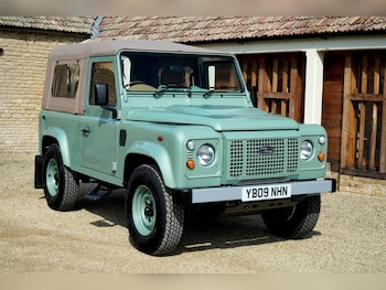 Used Land Rover Defender undefined for sale - 79054445: Photo