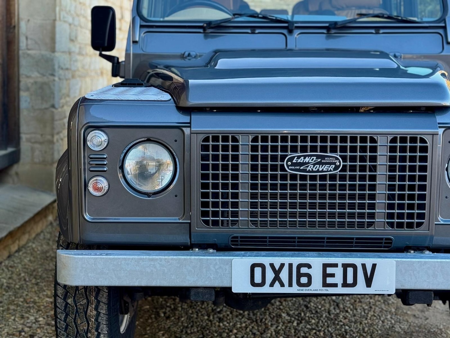 Used Land Rover Defender 2016 for sale - 76946326: Photo 4