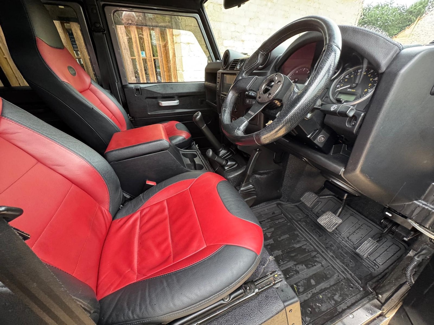 Used Land Rover Defender 2014 for sale - 76568692: Photo 10