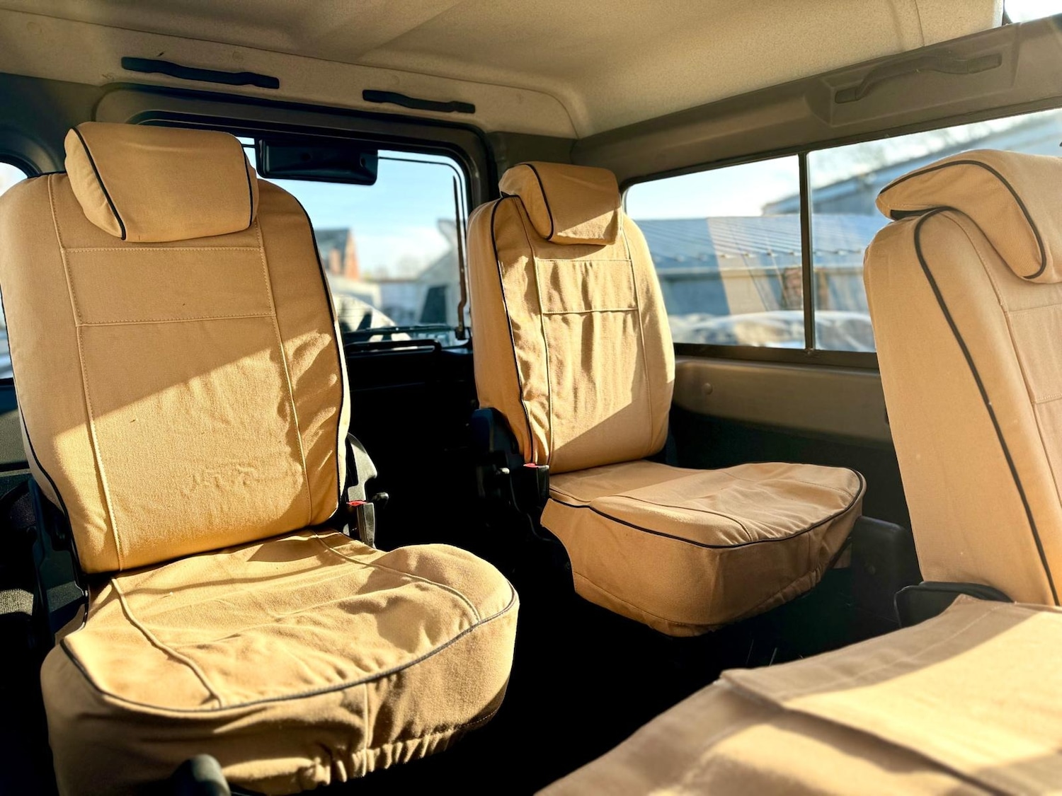 Used Land Rover Defender 2016 for sale - 77517659: Photo 14