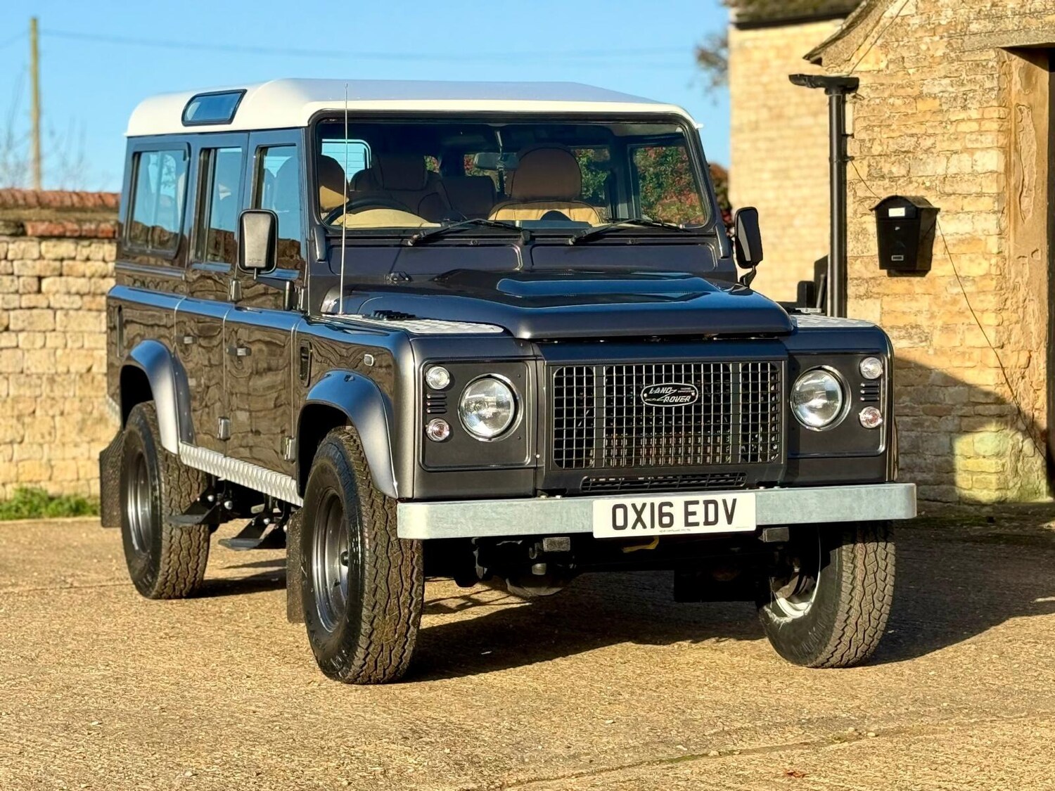 Used Land Rover Defender 2016 for sale - 77517659: Photo 31
