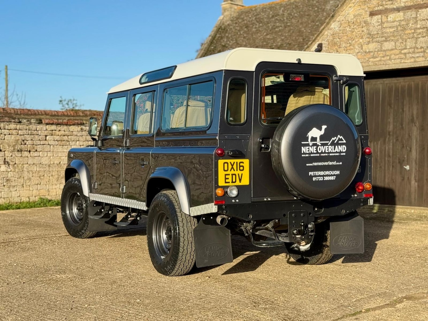 Used Land Rover Defender 2016 for sale - 77517659: Photo 32