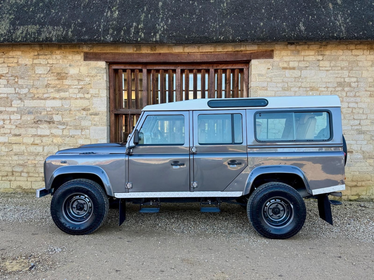 Used Land Rover Defender 2016 for sale - 77517659: Photo 6