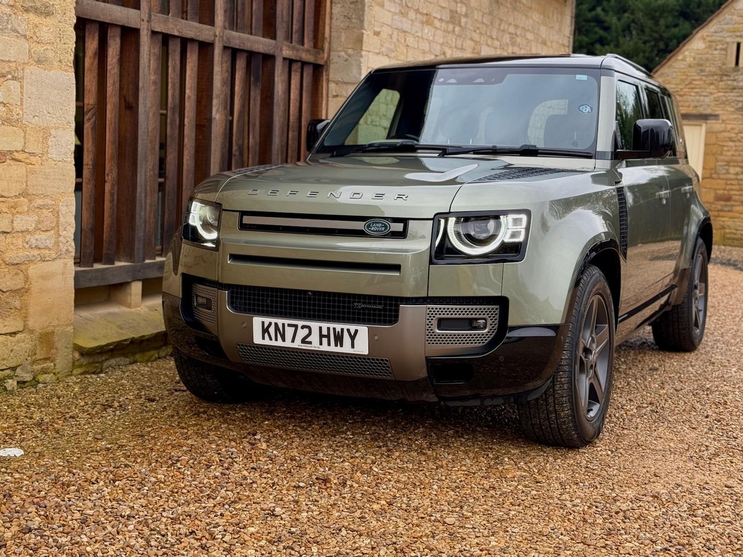 Used Land Rover Defender 2022 for sale - 77714960: Photo 4