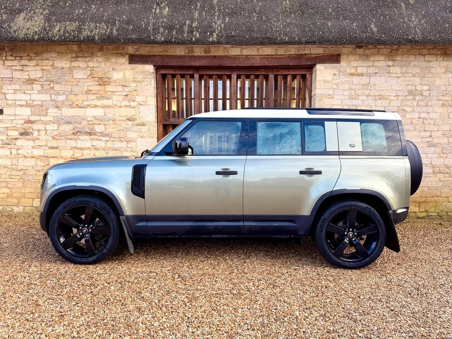 Used Land Rover Defender 2020 for sale - 77115949: Photo 13