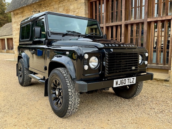 Used Land Rover Defender 2010 for sale - 75584650: Photo 4