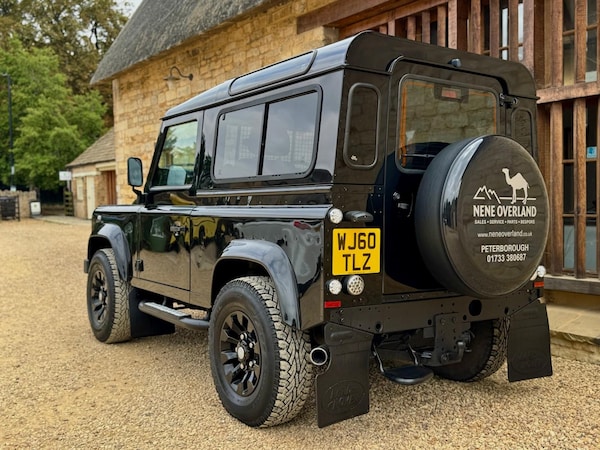 Used Land Rover Defender 2010 for sale - 75584650: Photo 7