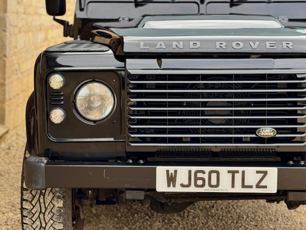 Used Land Rover Defender 2010 for sale - 75584650: Photo 9