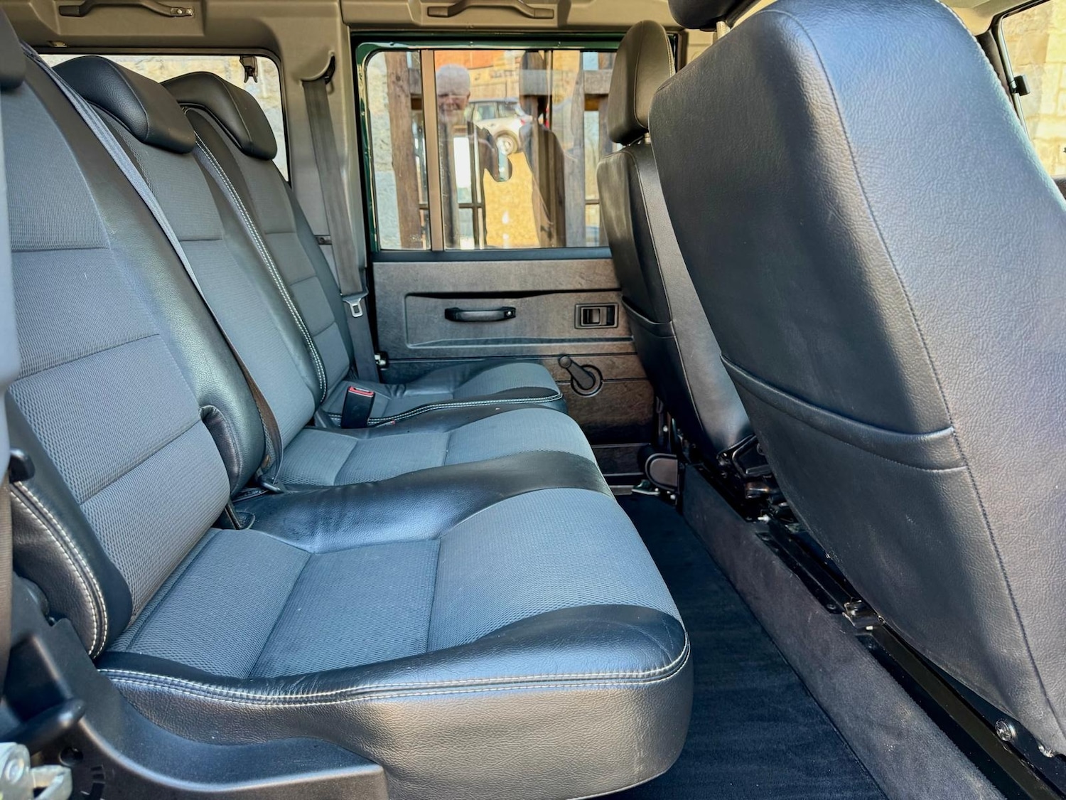 Used Land Rover Defender 2012 for sale - 77762901: Photo 11