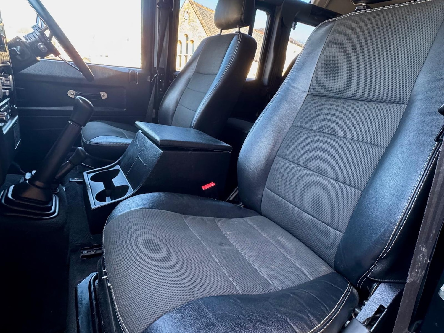 Used Land Rover Defender 2012 for sale - 77762901: Photo 13