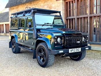 Land Rover Defender feature image