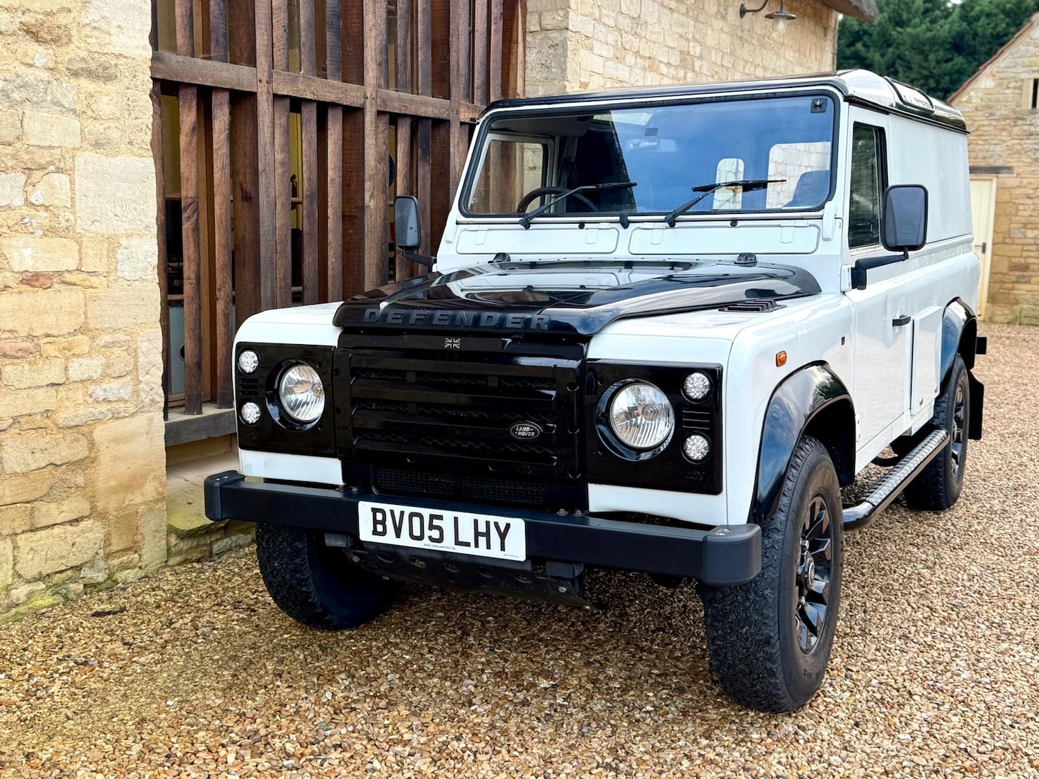 Used Land Rover Defender 2005 for sale - 76946661: Photo 4