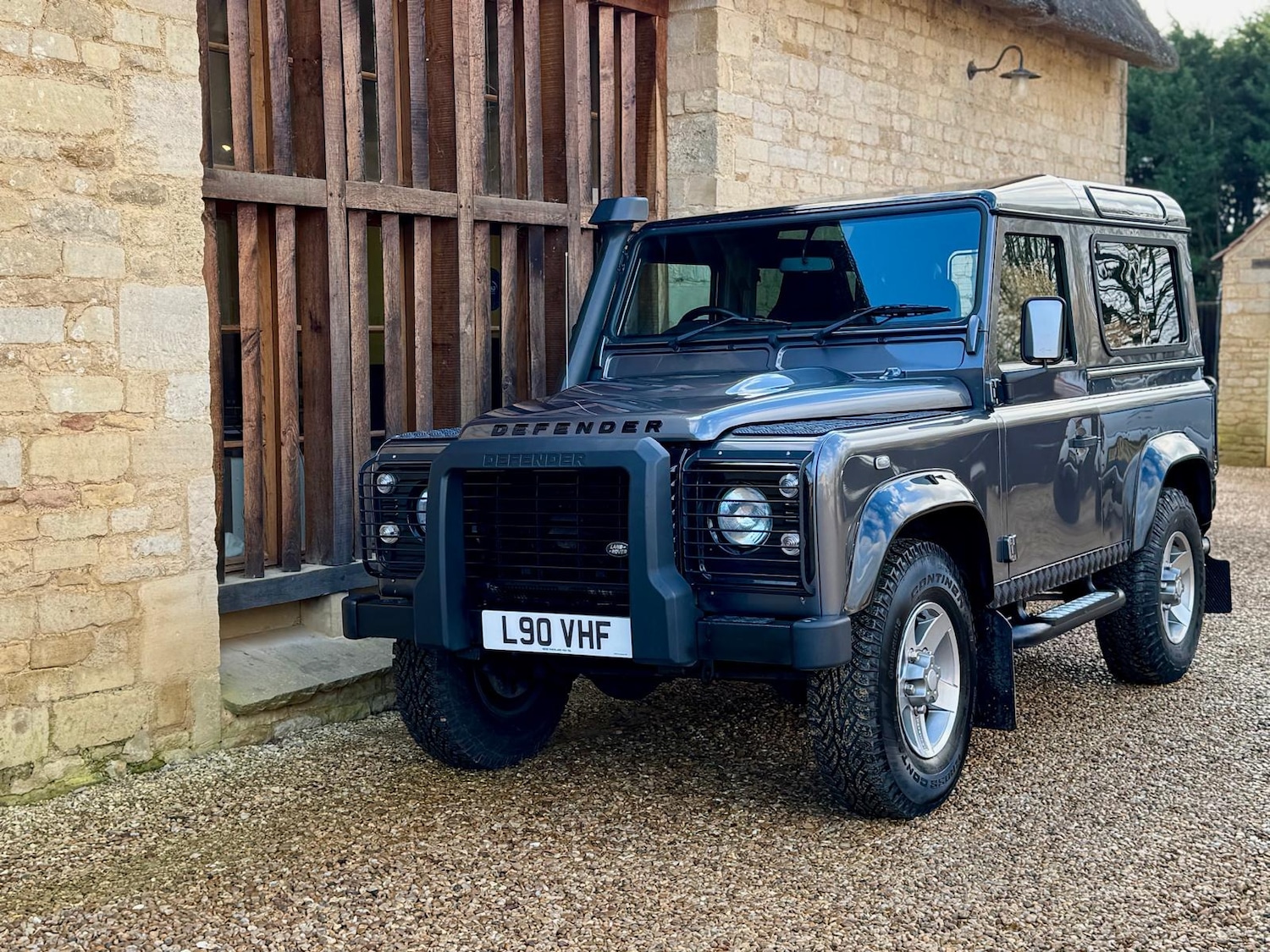 Used Land Rover Defender 2016 for sale - 77210933: Photo 12