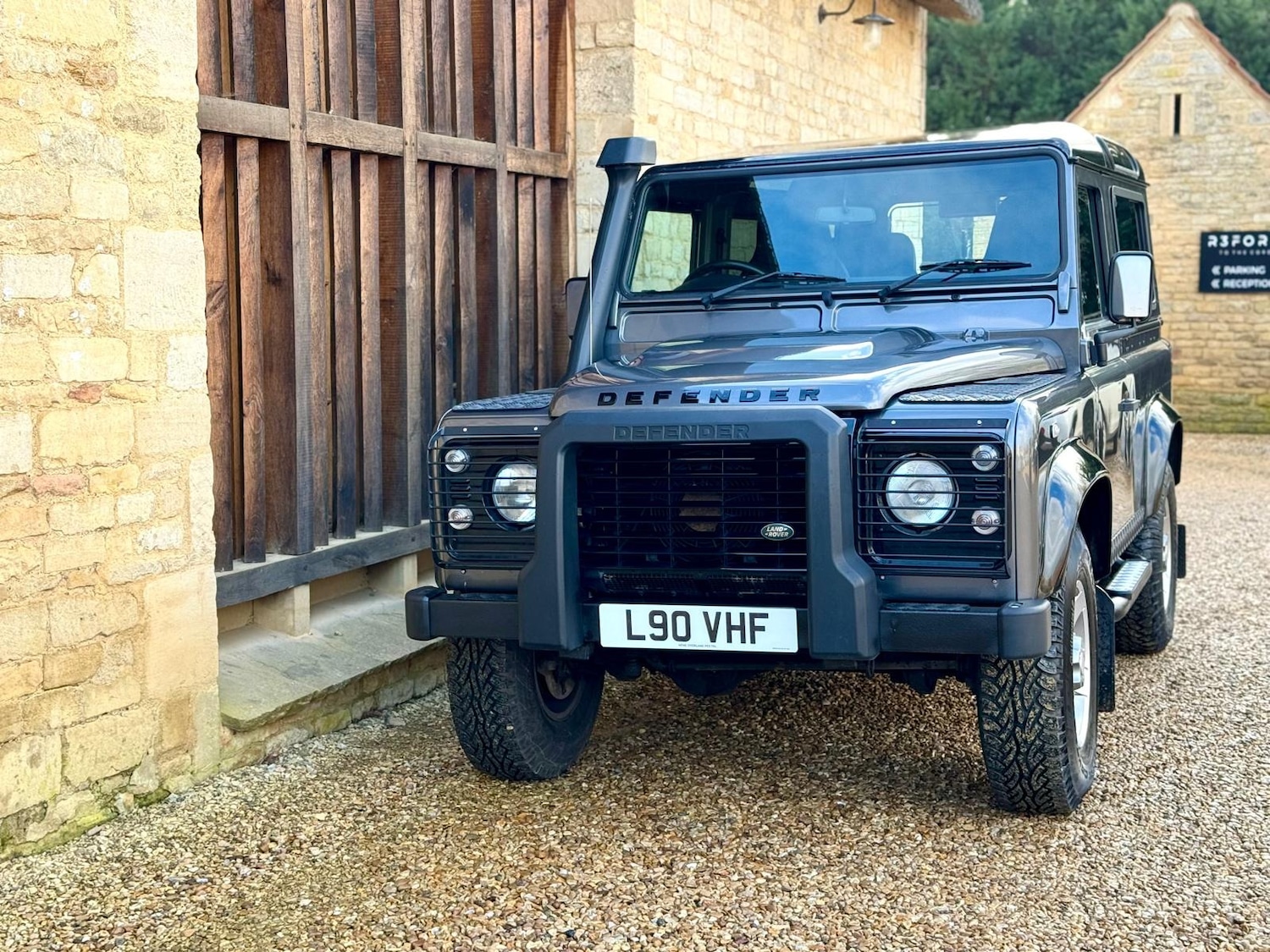 Used Land Rover Defender 2016 for sale - 77210933: Photo 13