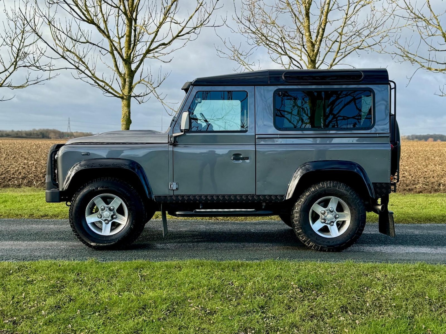Used Land Rover Defender 2016 for sale - 77210933: Photo 7