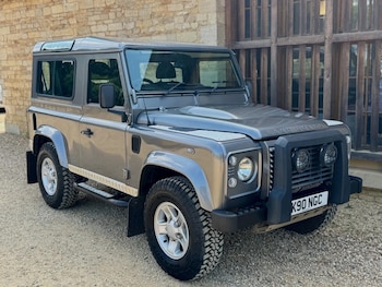 Used Land Rover Defender 2009 for sale - 79344190: Photo