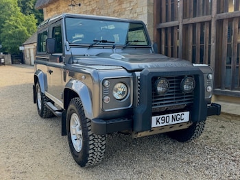 Used Land Rover Defender 2009 for sale - 79344190: Photo