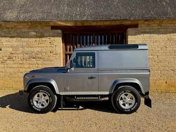 Used Land Rover Defender 2012 for sale - 78408219: Photo