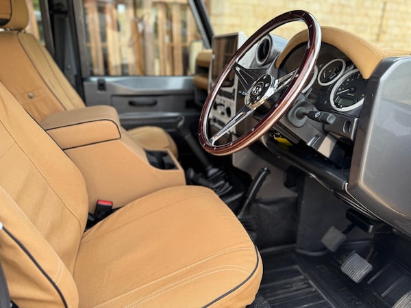 Used Land Rover Defender 2015 for sale - 75147585: Photo 15