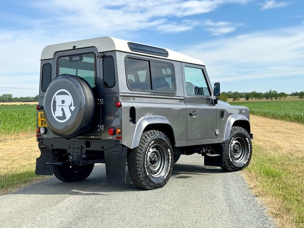 Used Land Rover Defender 2015 for sale - 75147585: Photo 20