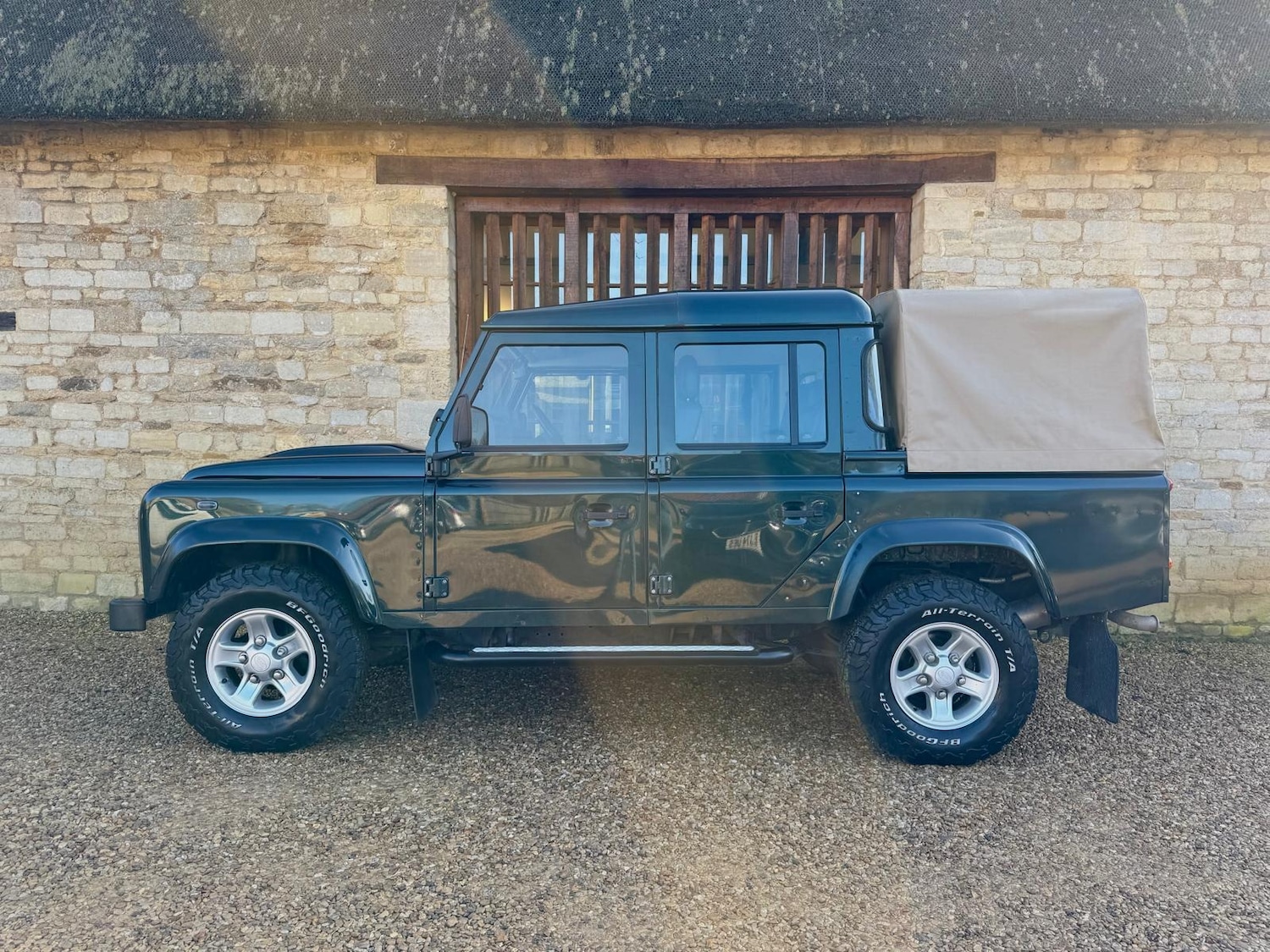 Used Land Rover Defender 2016 for sale - 77375845: Photo 11