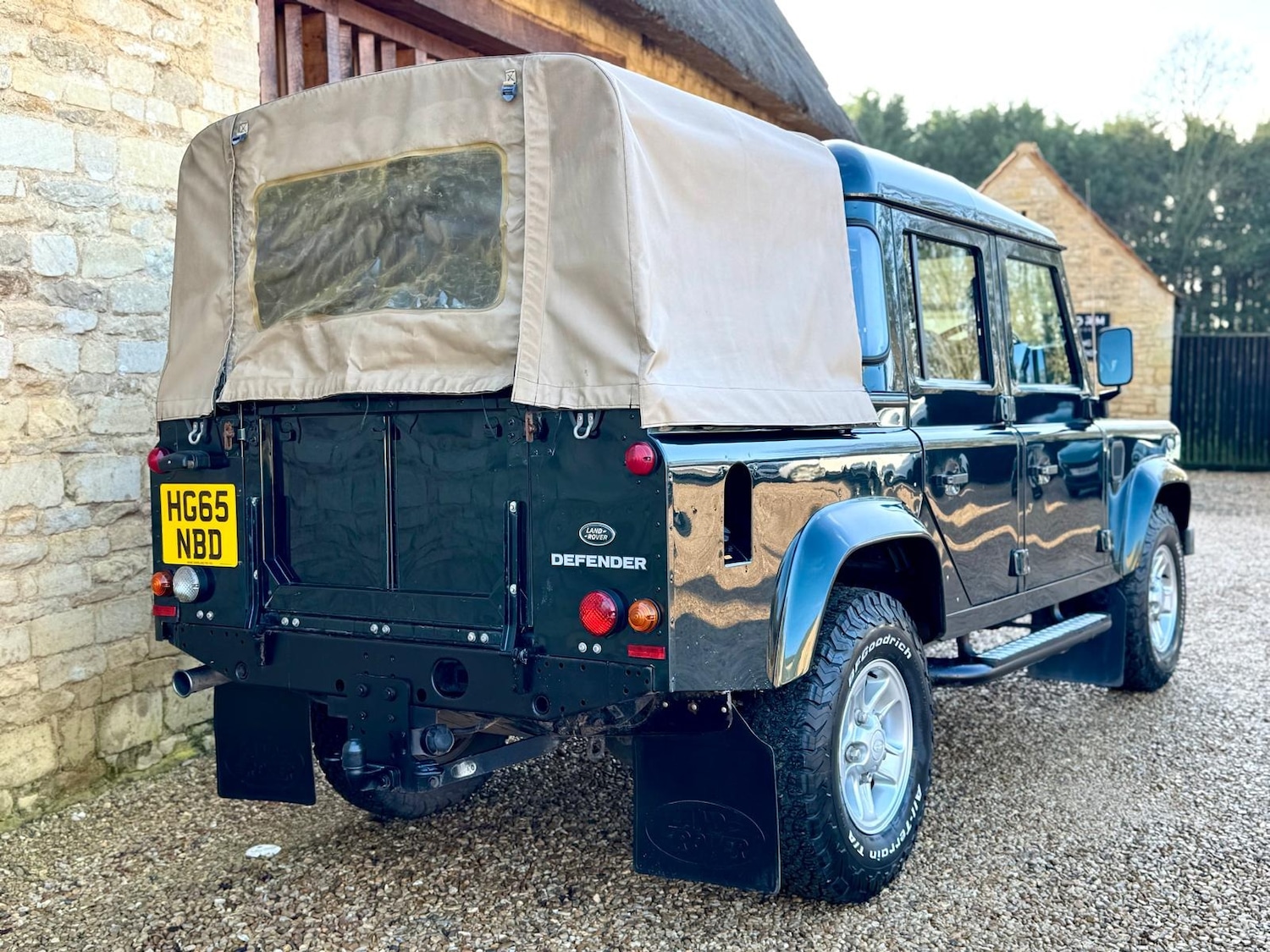 Used Land Rover Defender 2016 for sale - 77375845: Photo 4