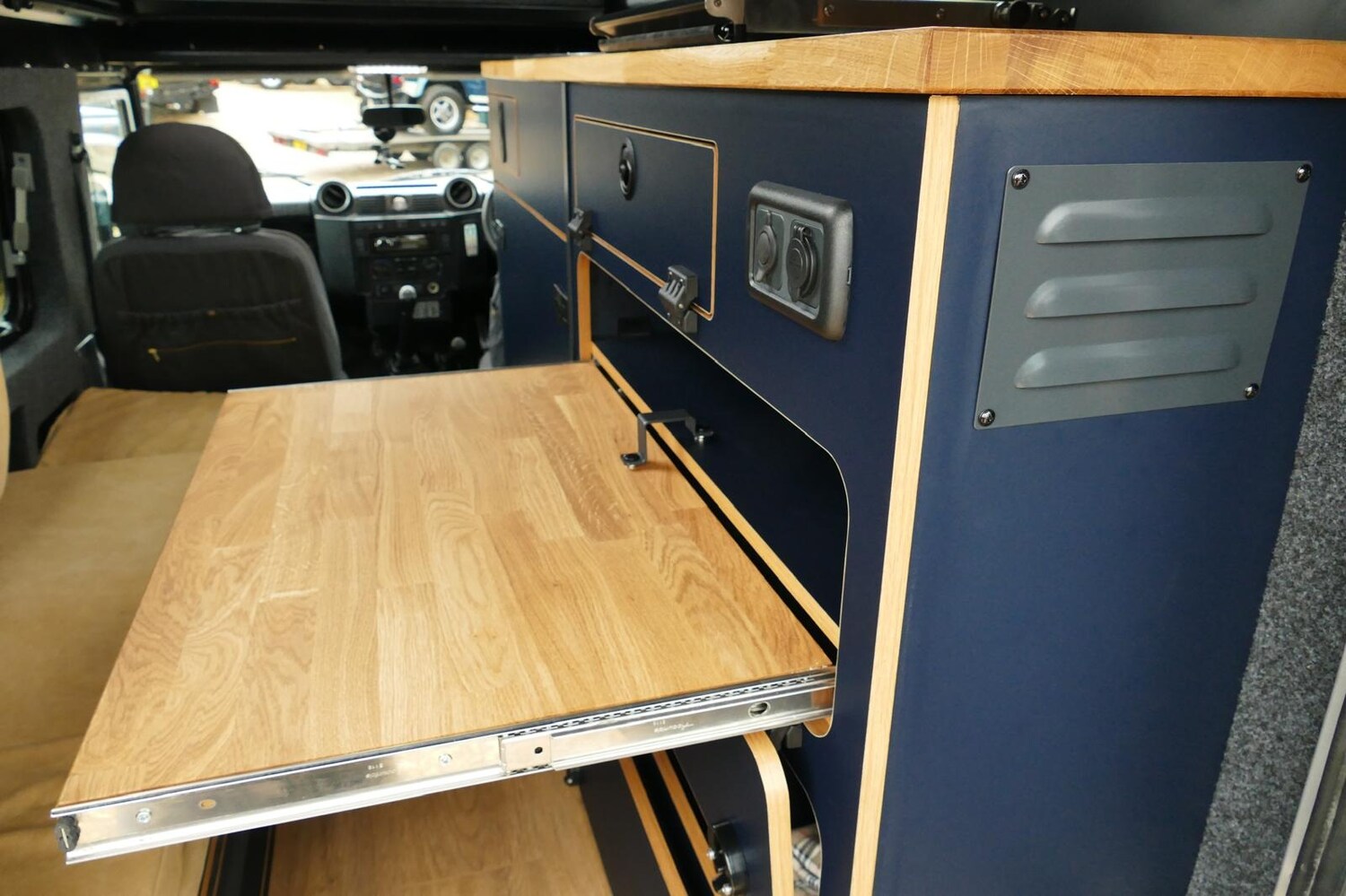 Vehicle 21