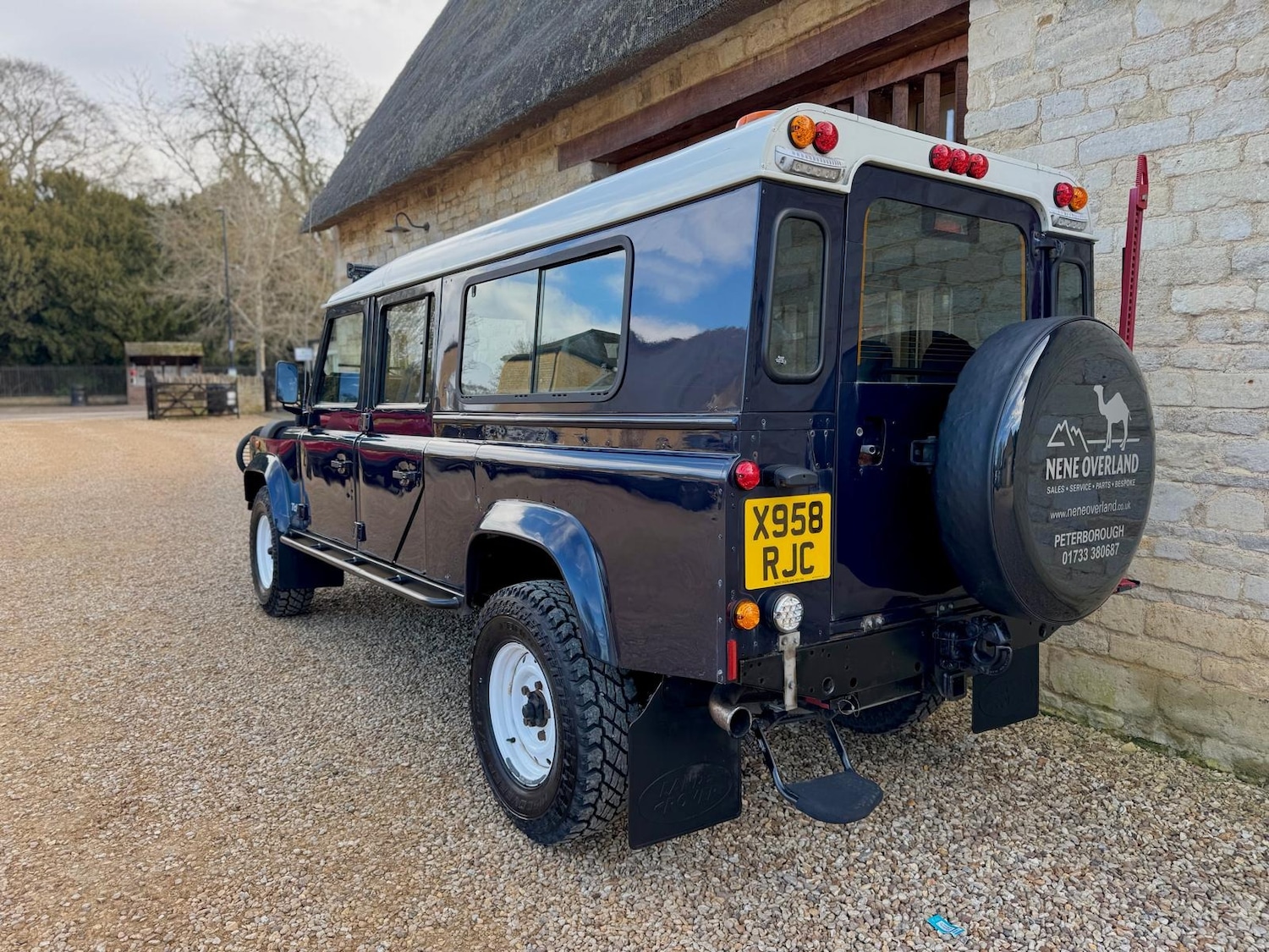 Used Land Rover Defender 130 2001 for sale - 77888405: Photo 5