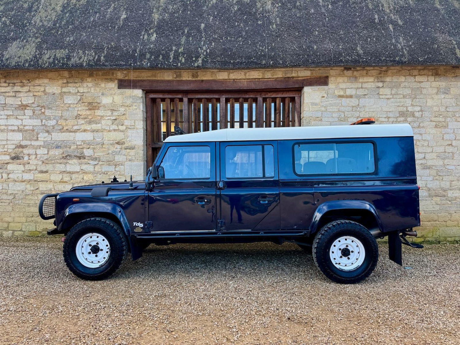 Used Land Rover Defender 130 2001 for sale - 77888405: Photo 7