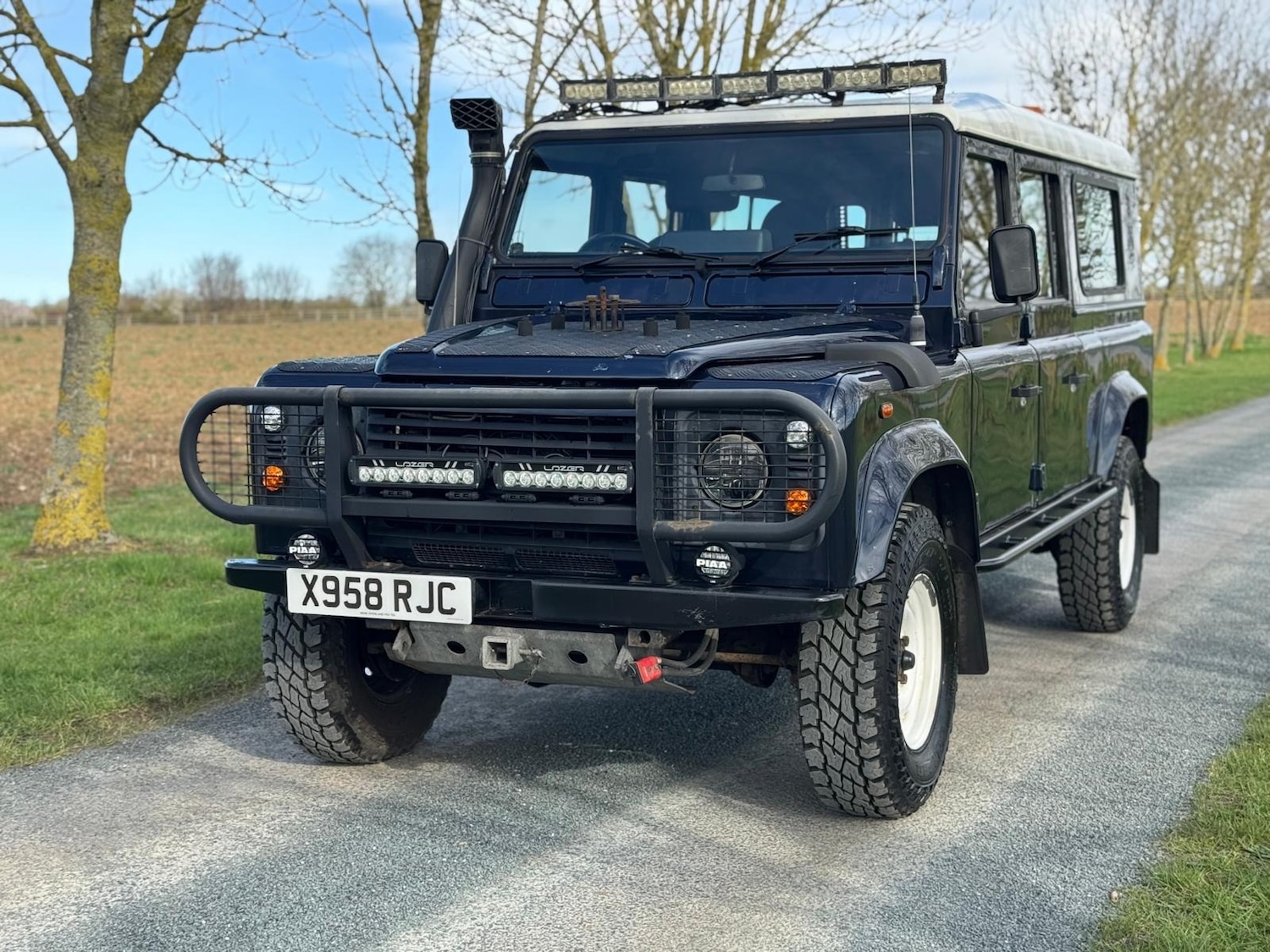 Used Land Rover Defender 130 2001 for sale - 77888405: Photo 8