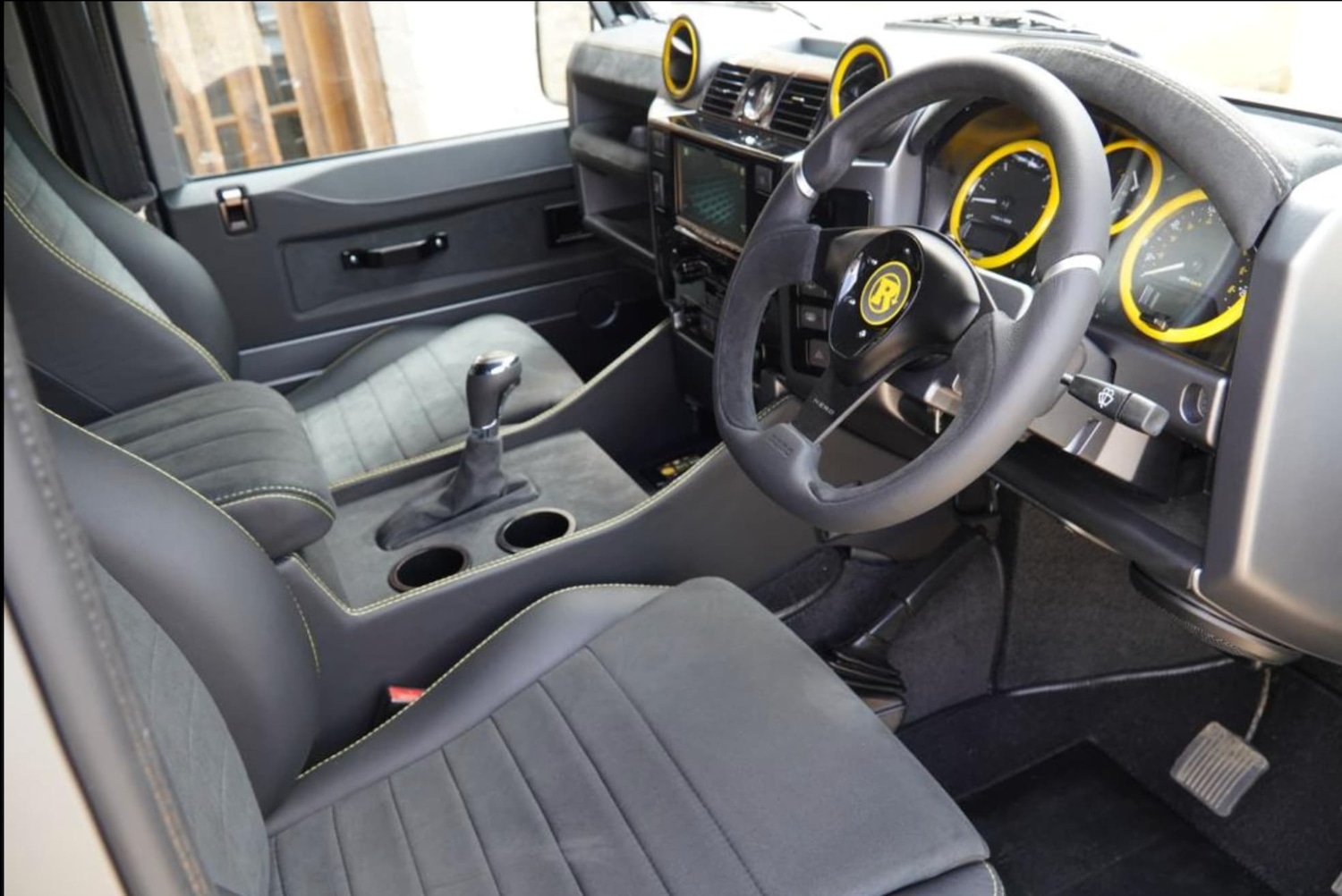 Used Land Rover Defender 2015 for sale - 77462059: Photo 19