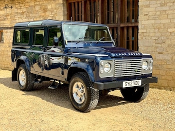 Used Land Rover Defender 2012 for sale - 76233852: Photo 4