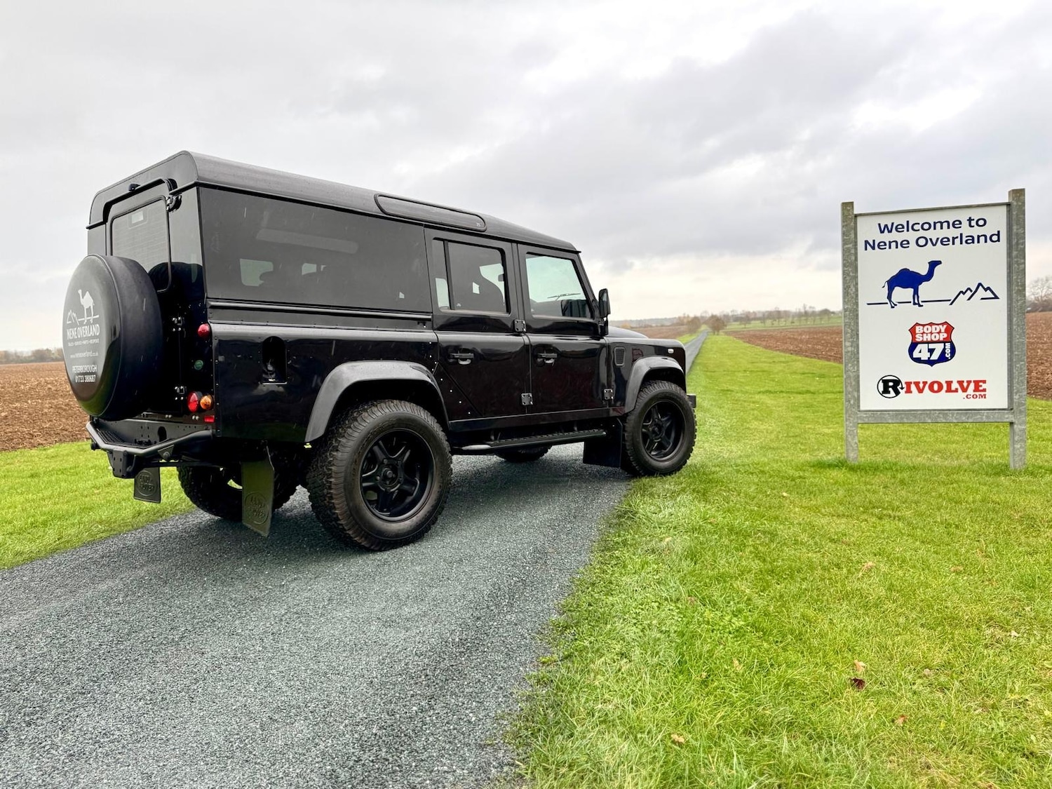 Used Land Rover Defender 2021 for sale - 76463986: Photo 18