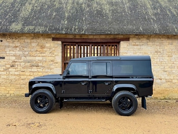 Used Land Rover Defender undefined for sale - 76463986: Photo