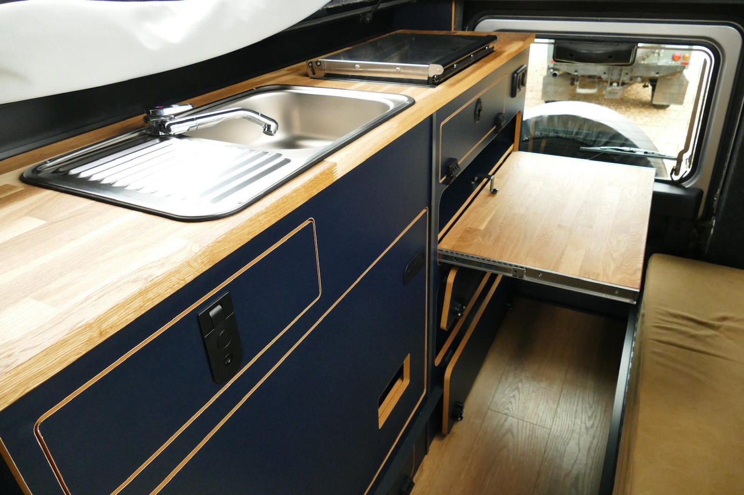 Used Land Rover Defender 2013 for sale - 76652938: Photo 23