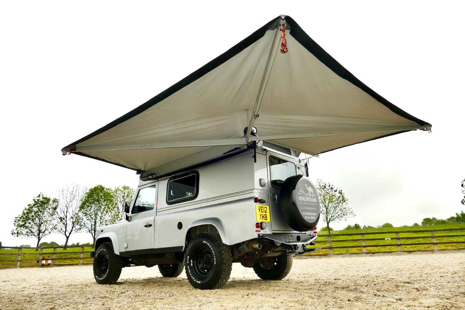 Used Land Rover Defender 2013 for sale - 76652938: Photo 26