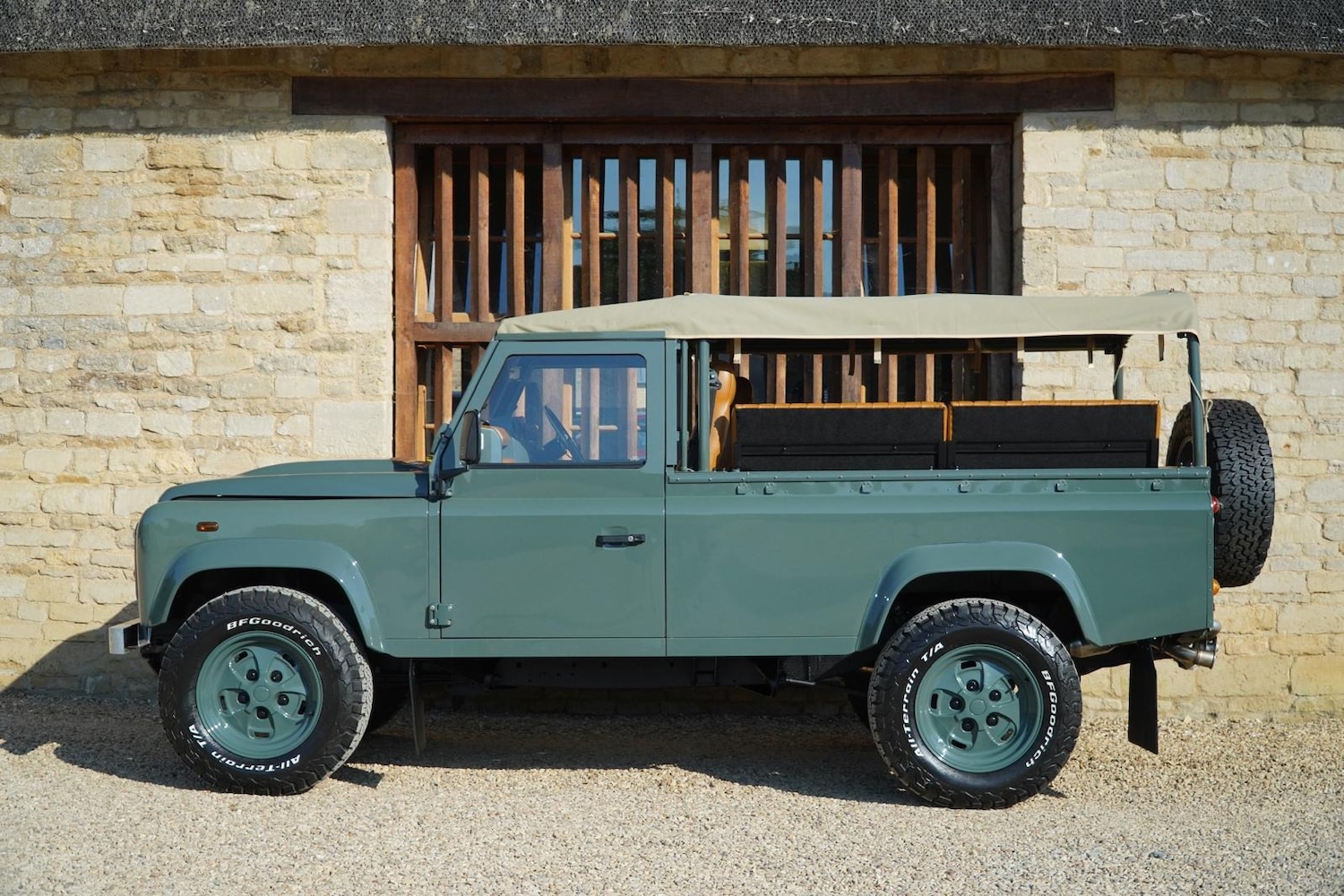 Used Land Rover Defender 2013 for sale - 76652938: Photo 7