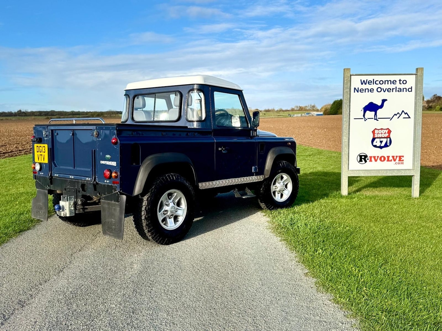 Used Land Rover Defender 2013 for sale - 76946321: Photo 12