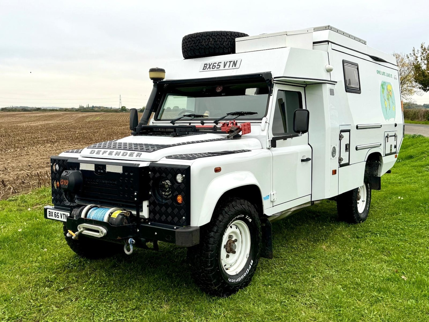 Vehicle 29