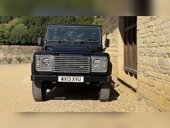 Used Land Rover Defender 2013 for sale - 79528019: Photo