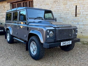 Land Rover Defender feature image
