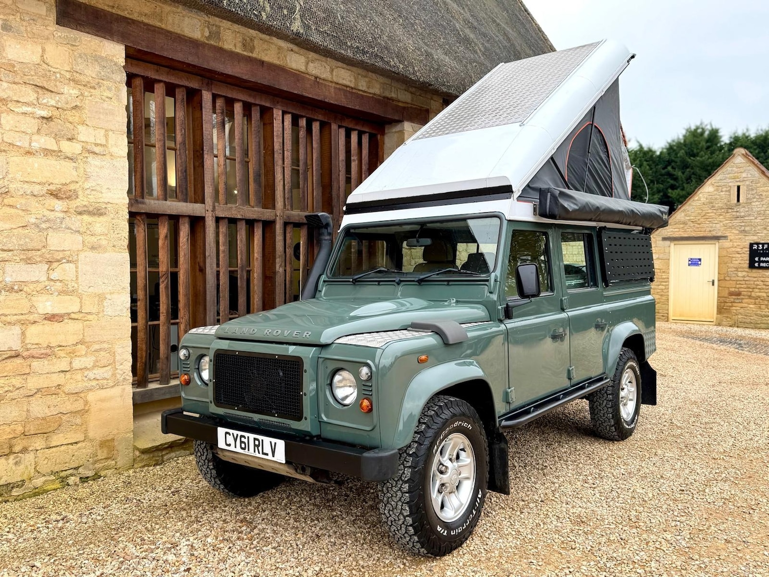 Used Land Rover Defender 2011 for sale - 77778737: Photo 11