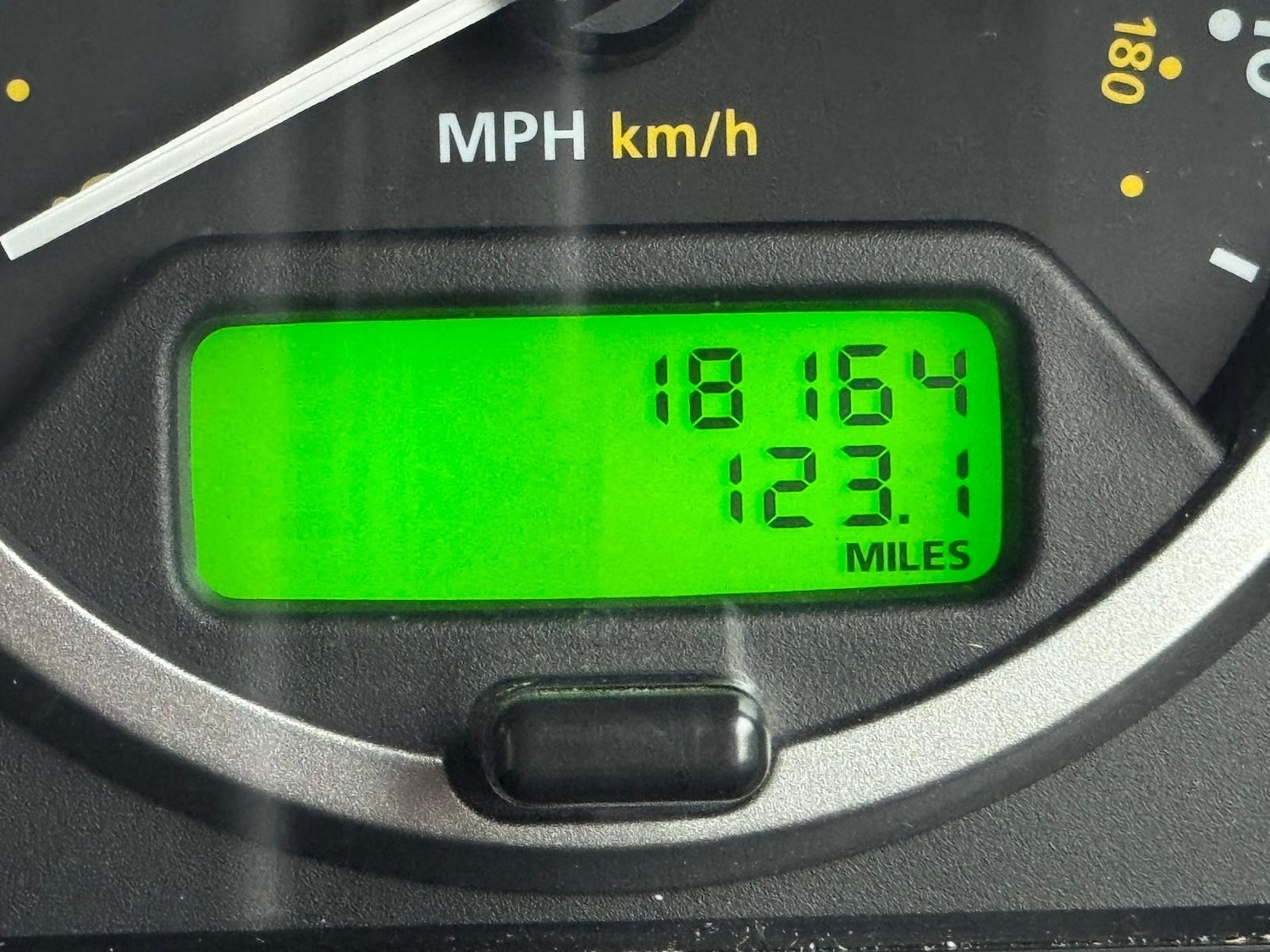 Used Land Rover Defender 2015 for sale - 76450313: Photo 14