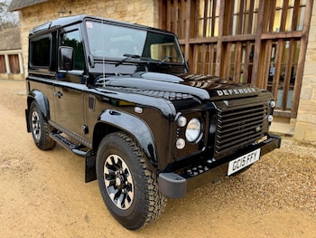 Used Land Rover Defender 2015 for sale - 76450313: Photo