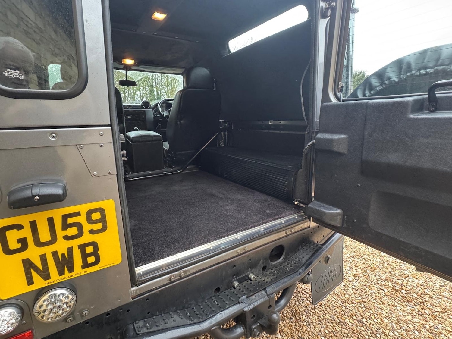 Used Land Rover Defender 2009 for sale - 77285768: Photo 10
