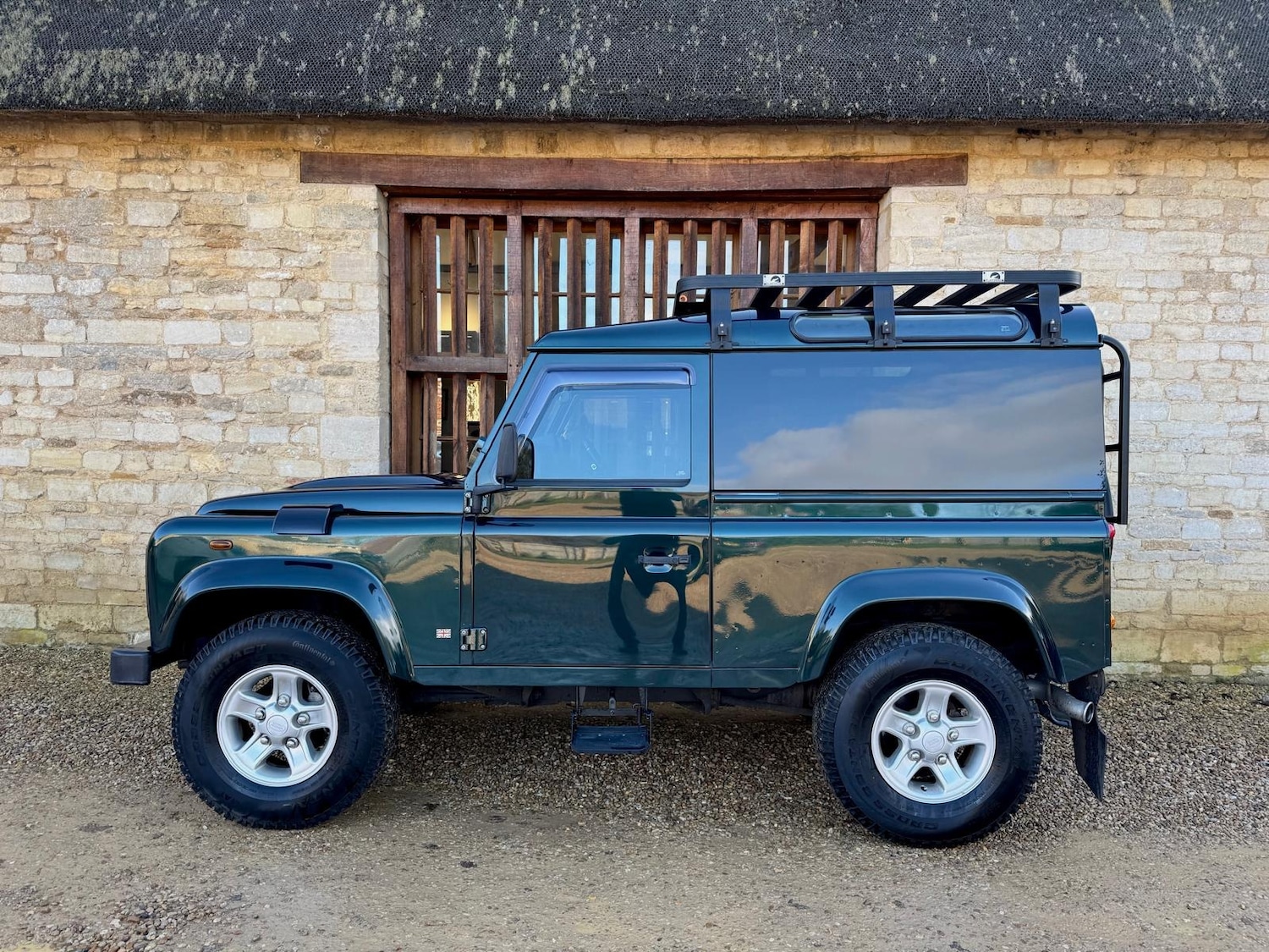 Used Land Rover Defender 2013 for sale - 76707625: Photo 2