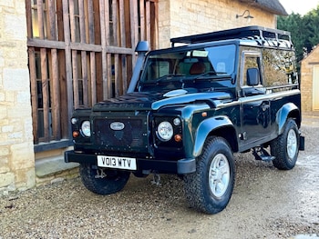 Used Land Rover Defender 2013 for sale - 76707625: Photo