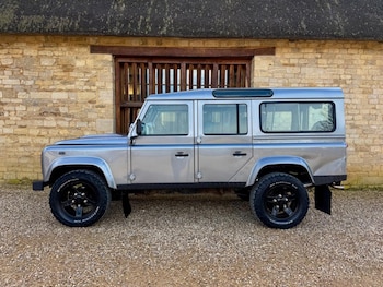 Used Land Rover Defender 2012 for sale - 77718235: Photo